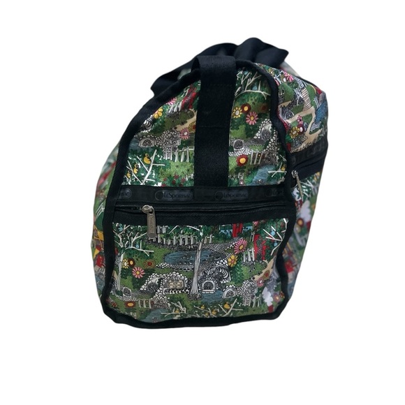 LeSportsac Weekender Duffle Travel Bag Overnight City Town Houses Print - Picture 6 of 8